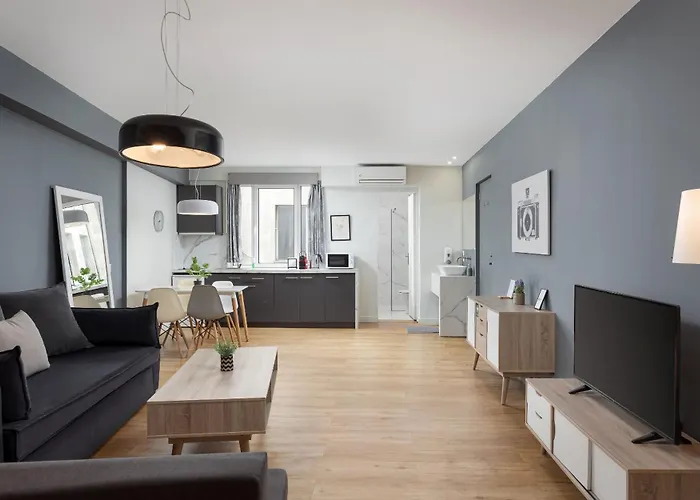 Comfort Suite By Acropolis Cozy Suites